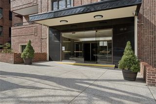 123-35 82nd Road 5U, Kew Gardens, NY 11415
