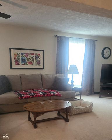 5070 Stonespring Way, Anderson, IN 46012