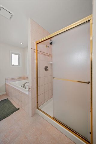 5915 S Dearborn Rd, Spokane, WA 99223