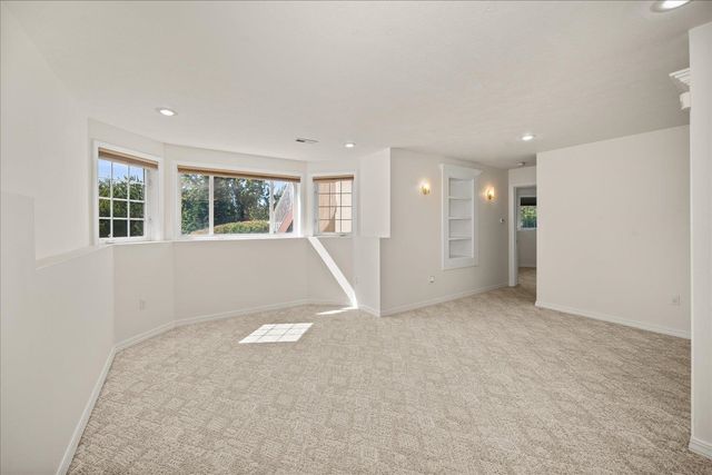 5915 S Dearborn Rd, Spokane, WA 99223