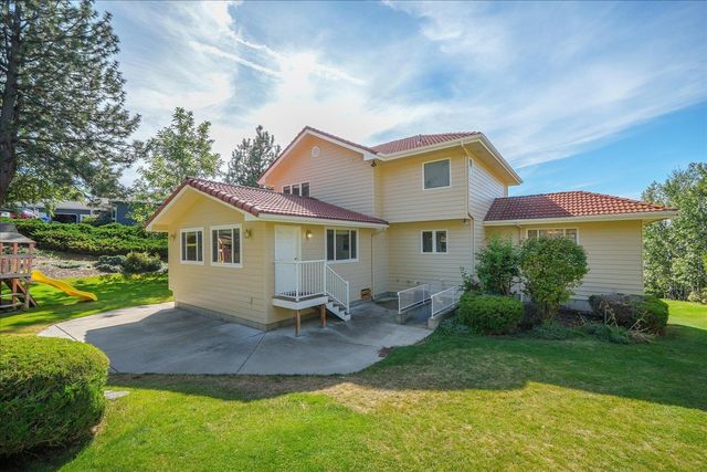 5915 S Dearborn Rd, Spokane, WA 99223
