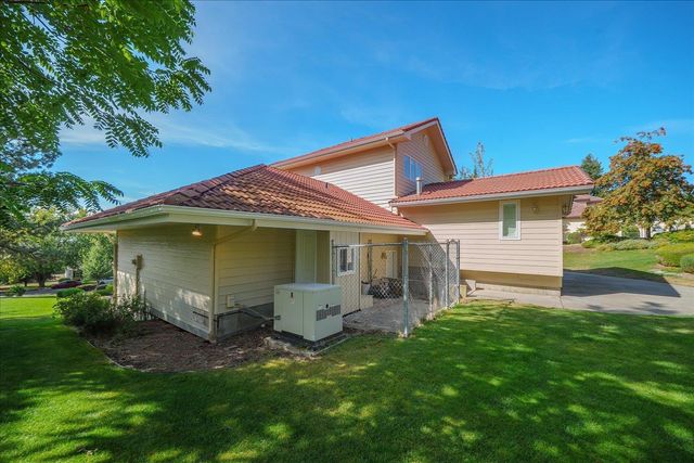 5915 S Dearborn Rd, Spokane, WA 99223