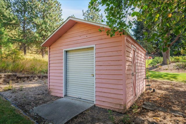 5915 S Dearborn Rd, Spokane, WA 99223