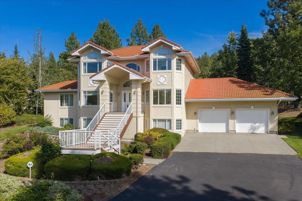 5915 S Dearborn Rd, Spokane, WA 99223 photo 2
