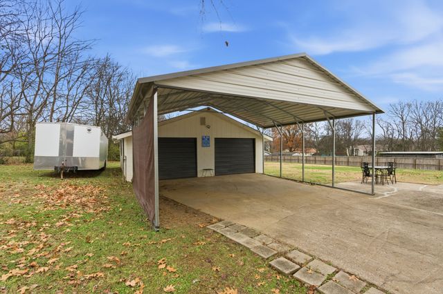 919 Sun Valley Dr, Madison, TN 37115