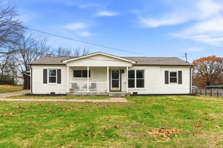 919 Sun Valley Dr, Madison, TN 37115