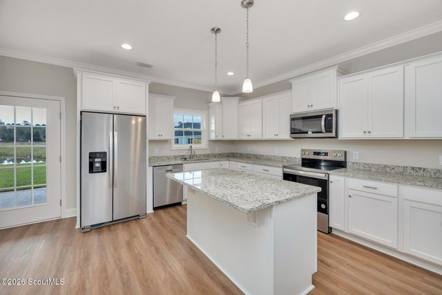 204 Allie Loop, Brunswick, GA 31525