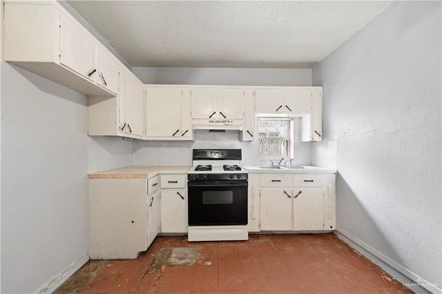 605 8th Street, Hidalgo, TX 78557