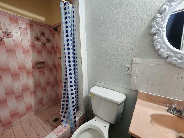 605 8th Street, Hidalgo, TX 78557