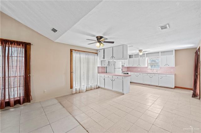 605 8th Street, Hidalgo, TX 78557