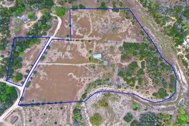 348 ROCKY ROAD, Pipe Creek, TX 78063