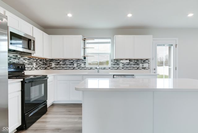 7203 E Rising Sun Circle S, Camby, IN 46113