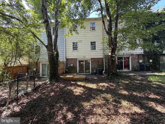 130 JANNEY CT, Fredericksburg, VA 22408