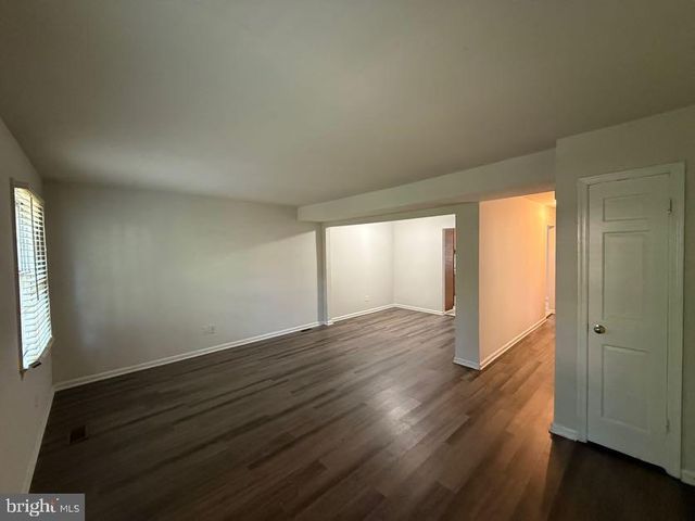 130 JANNEY CT, Fredericksburg, VA 22408
