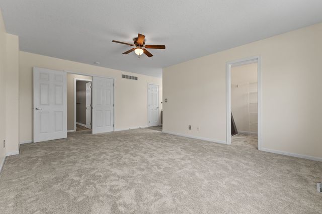 8304 Talbot Place, Johnston, IA 50131