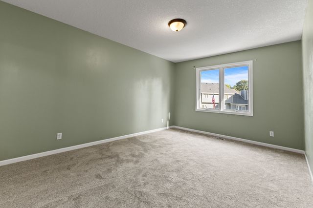 8304 Talbot Place, Johnston, IA 50131