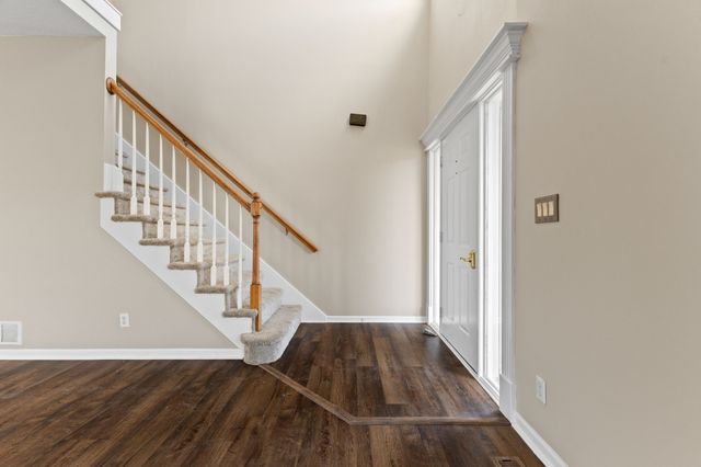 8304 Talbot Place, Johnston, IA 50131