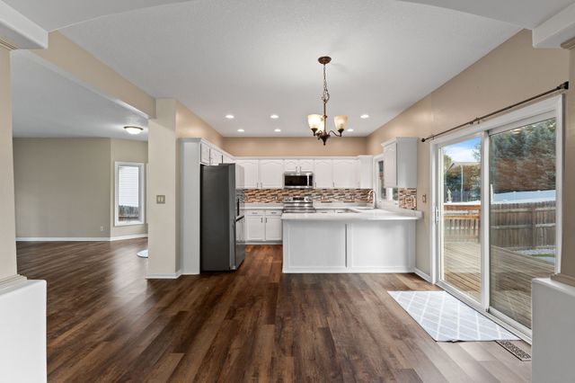 8304 Talbot Place, Johnston, IA 50131