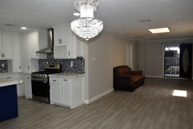 5922 Lavender Street, Houston, TX 77026