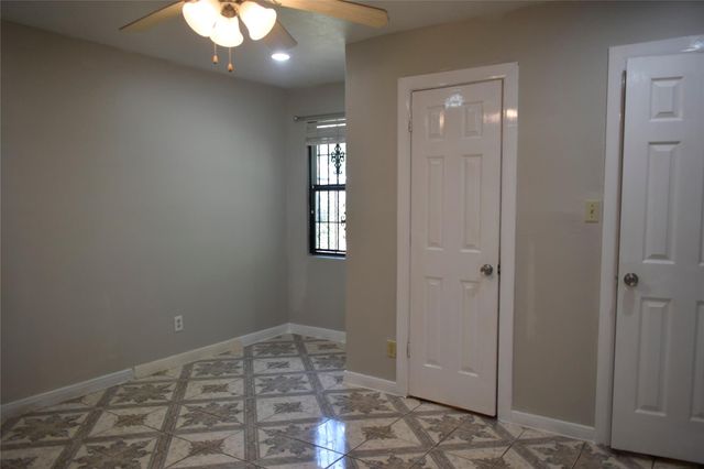 5922 Lavender Street, Houston, TX 77026