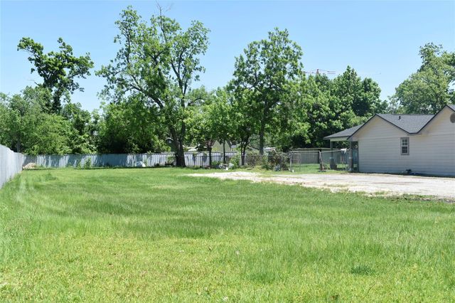 5922 Lavender Street, Houston, TX 77026
