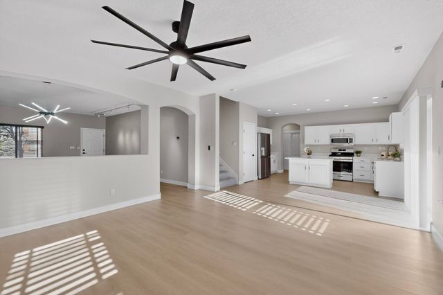 2616 Corte Castellon SE, Rio Rancho, NM 87124