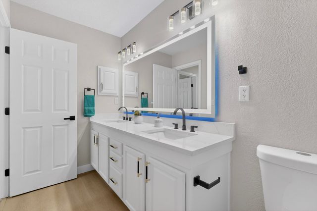 2616 Corte Castellon SE, Rio Rancho, NM 87124