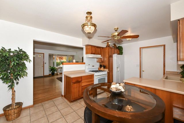 8069 N 105th STREET, Milwaukee, WI 53224