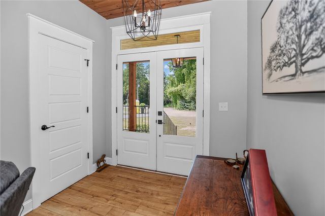 216 Bunker Lane, Westminster, SC 29693