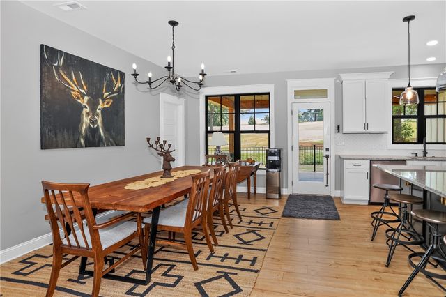 216 Bunker Lane, Westminster, SC 29693