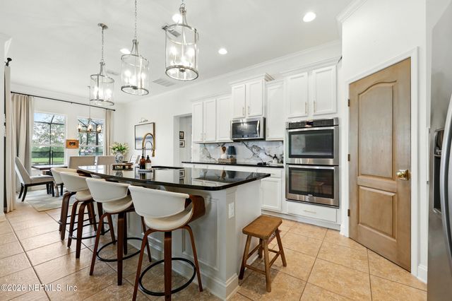 2304 EVENING BREEZE Lane, Green Cove Springs, FL 32043