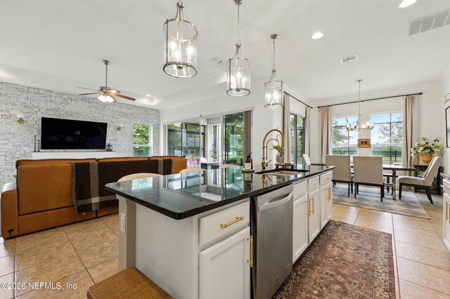 2304 EVENING BREEZE Lane, Green Cove Springs, FL 32043