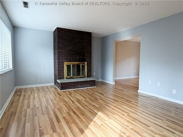 12 Briar Hill Road, Charleston, WV 25314