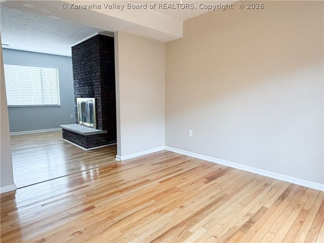 12 Briar Hill Road, Charleston, WV 25314