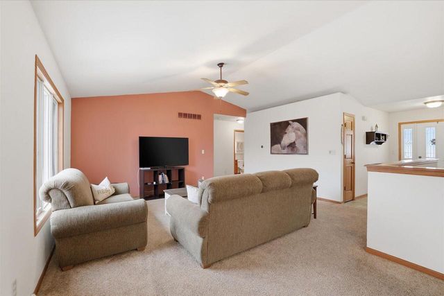 1203 Schuman DRIVE, Watertown, WI 53098