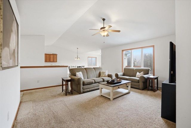 1203 Schuman DRIVE, Watertown, WI 53098