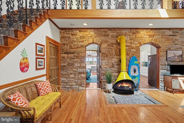 9208 TODD AVE, Fort Howard, MD 21052