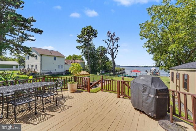 9208 TODD AVE, Fort Howard, MD 21052