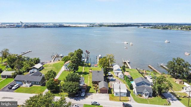 9208 TODD AVE, Fort Howard, MD 21052