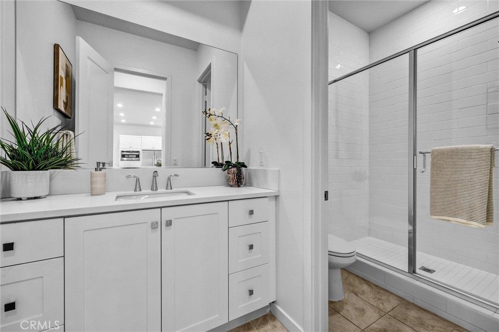 Image 19 of property listing at 105 Baluster, Irvine, CA 92618