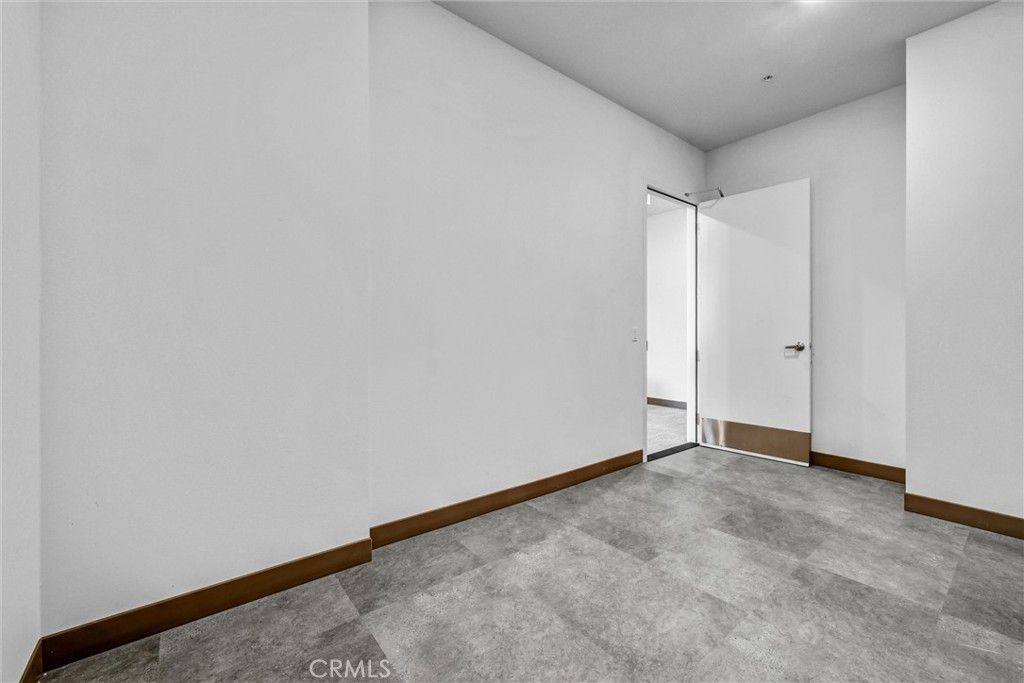 Image 22 of property listing at 105 Baluster, Irvine, CA 92618