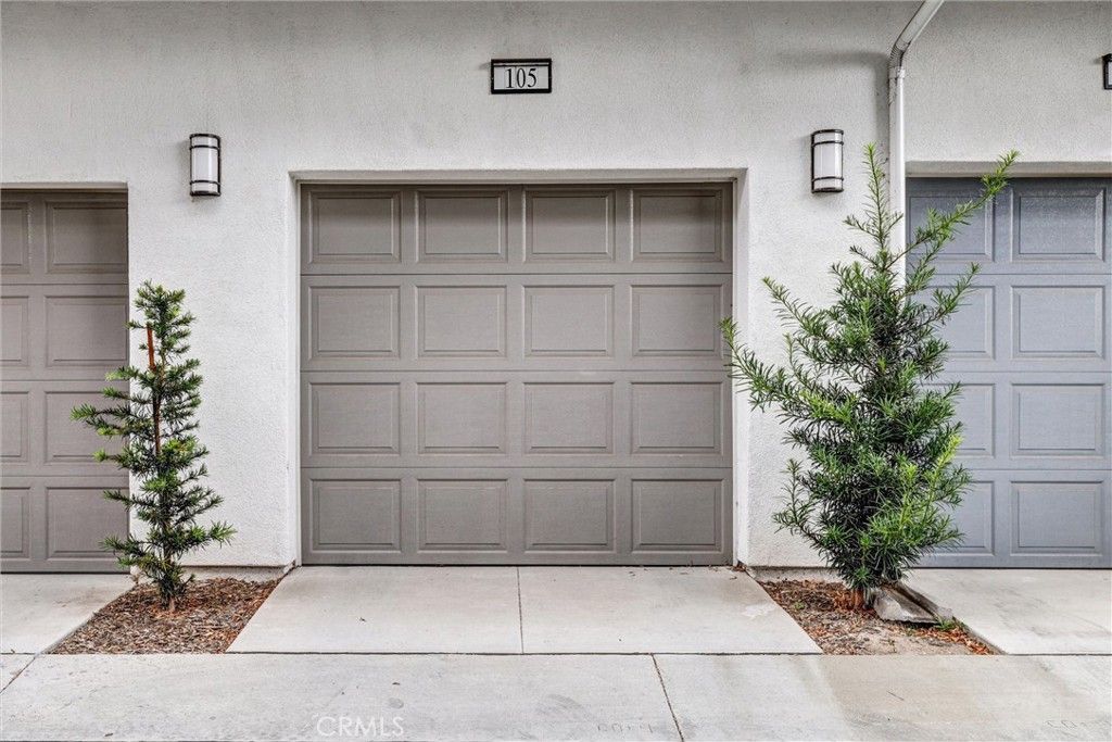 Image 24 of property listing at 105 Baluster, Irvine, CA 92618
