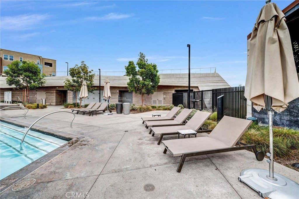Image 29 of property listing at 105 Baluster, Irvine, CA 92618