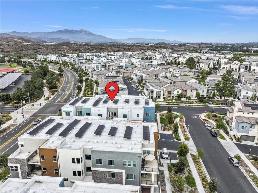 Image 38 of property listing at 105 Baluster, Irvine, CA 92618