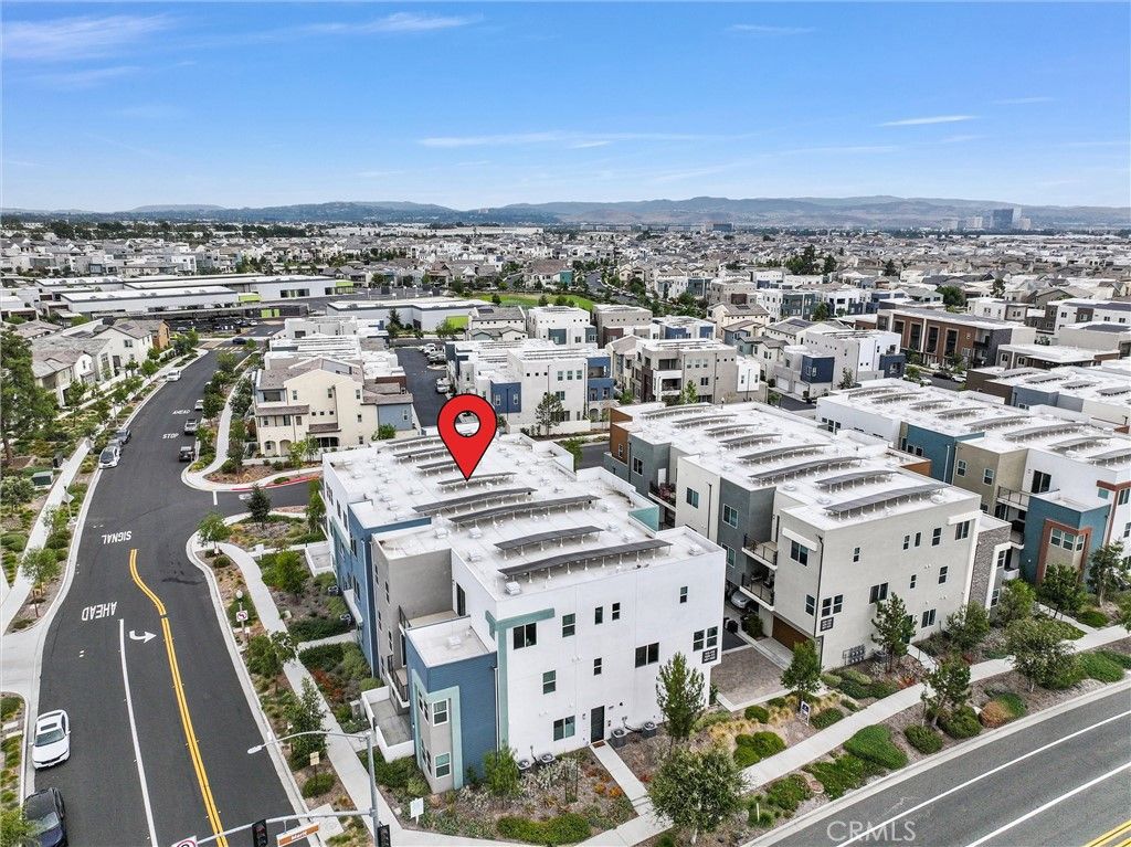 Image 39 of property listing at 105 Baluster, Irvine, CA 92618