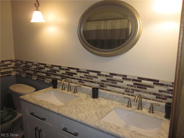 1634 Montaque Avenue NW, Massillon, OH 44646