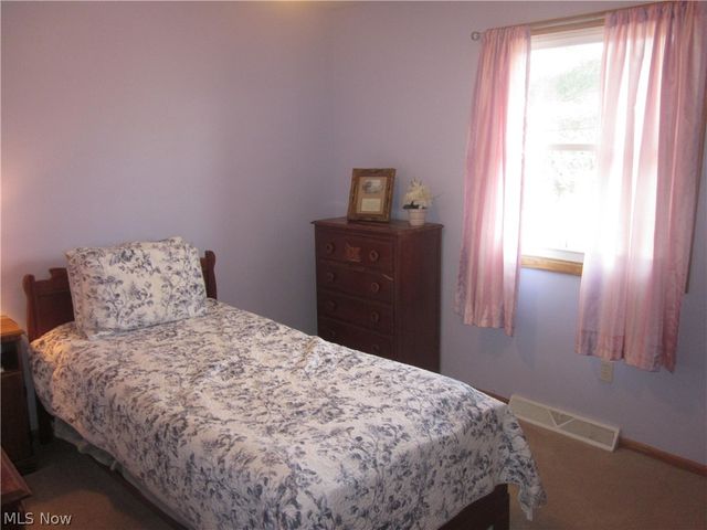 1634 Montaque Avenue NW, Massillon, OH 44646