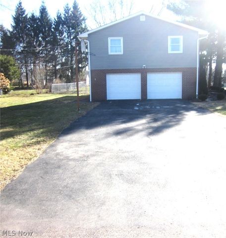 1634 Montaque Avenue NW, Massillon, OH 44646