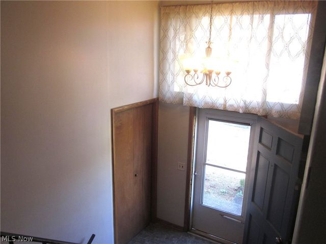 1634 Montaque Avenue NW, Massillon, OH 44646