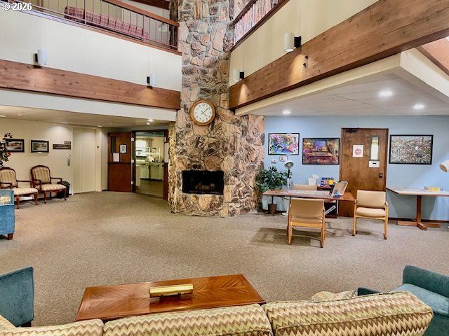 13775 Sw SCHOLLS FERRY Rd 304, Beaverton, OR 97008